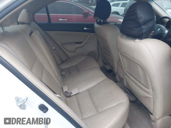 2005 Acura TSX z VIN JH4CL96885C002654, wystawiony jako IAAI lot #42344139 z przebiegiem 175 989 mil mil oraz . Historia ofert i sprzedaży dostępna na DreamBid. Obrazek 8.