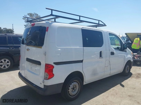 2015 Chevrolet City Express Cargo Van LS with VIN 3N63M0YN9FK729498, listed as a IAAI auction lot 42019572 with 154,359 mi miles. Bid and sale history available at carsss.com. Image 4.