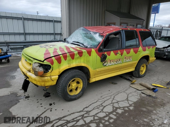 1996 Ford Explorer XL with VIN 1FMDU32X8TUC87548, listed as a Copart auction lot 83498844 with 120,957 mi miles and Salvage title. Bid and sale history available at DreamBid. Image 1.