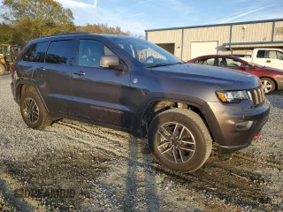 2020 Jeep Grand Cherokee Trailhawk with VIN 1C4RJFLT1LC190827, listed as a Copart auction lot 81197344 with 44,320 mi miles and Salvage title. Bid and sale history available at DreamBid. Image 4.