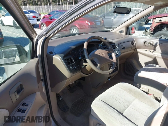 2000 Toyota Sienna LE with VIN 4T3ZF13C5YU227631, listed as a IAAI auction lot 42173057 with 154,152 mi miles and . Bid and sale history available at DreamBid. Image 5.