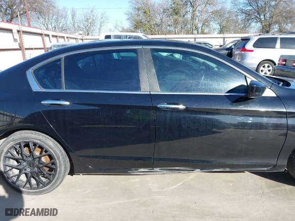 2014 Honda Accord Sedan Sport with VIN 1HGCR2F54EA113485, listed as a IAAI auction lot 41632521 with 204,594 mi miles. Bid and sale history available at carsss.com. Image 14.
