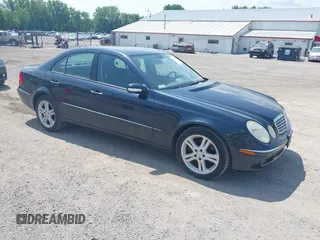 2006 Mercedes-Benz E 350 z VIN WDBUF87J56X201341, wystawiony jako IAAI lot #42509522 z przebiegiem 170 584 mil mil oraz . Historia ofert i sprzedaży dostępna na DreamBid. Obrazek 1.
