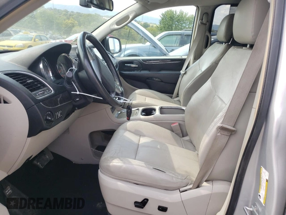 2011 Chrysler Town & Country Limited with VIN 2A4RR6DGXBR698448, listed as a Copart auction lot 70932134 with 130,140 mi miles and Salvage Title. Bid and sale history available at DreamBid. Image 7.