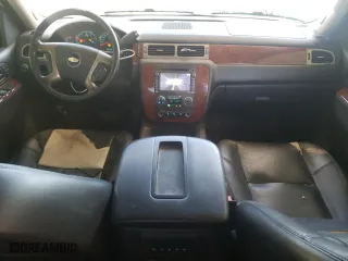 2013 Chevrolet Avalanche LTZ with VIN 3GNMCGE09DG328150, listed as a Copart auction lot 42457295 with 178,345 mi miles and Salvage Title. Bid and sale history available at carsss.com. Image 8.