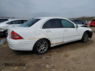 2001 Mercedes-Benz C 320 z VIN WDBRF64J41F032524, wystawiony jako Copart lot #54593195 z przebiegiem 108 126 mil mil oraz Szkoda całkowita • Salvage title. Historia ofert i sprzedaży dostępna na DreamBid. Obrazek 3.