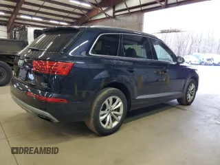 2017 Audi Q7 Premium Plus with VIN WA1LAAF78HD029250, listed as a Copart auction lot 52491135 with 141,889 mi miles and Clean title. Bid and sale history available at DreamBid. Image 3.