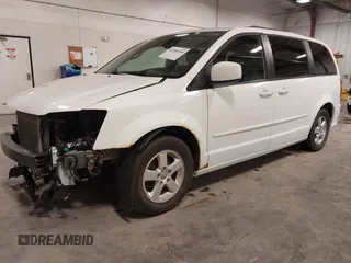 2016 Dodge Grand Caravan R/T with VIN 2C4RDGEG7GR339431, listed as a IAAI auction lot 41988188 with 89,091 mi miles and . Bid and sale history available at DreamBid. Image 2.