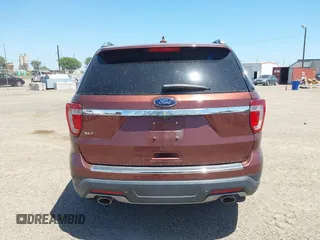 2018 Ford Explorer XLT с VIN 1FM5K7D83JGC84835, выставлен на аукционе IAAI как лот 41954893 с пробегом 47 821 миль миль и . История ставок и продаж доступна на DreamBid. Изображение 16.