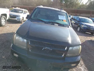2008 Chevrolet TrailBlazer LT w/1LT with VIN 1GNDS13S282146454, listed as a IAAI auction lot 41236241 with 358,480 mi miles. Bid and sale history available at carsss.com. Image 6.