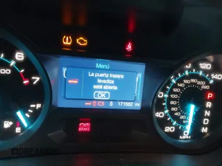 2014 Ford Explorer XLT with VIN 1FM5K7D83EGB59629, listed as a IAAI auction lot 42068858 with 171,562 mi miles and . Bid and sale history available at carsss.com. Image 7.