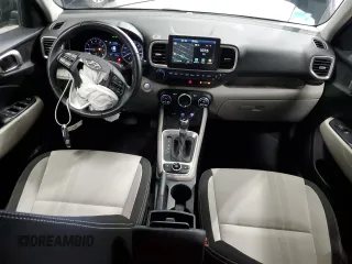 2020 Hyundai Venue SEL z VIN KMHRC8A33LU026655, wystawiony jako Copart lot #54614025 z przebiegiem 73 621 mil mil oraz Szkoda całkowita • Salvage title. Historia ofert i sprzedaży dostępna na DreamBid. Obrazek 8.