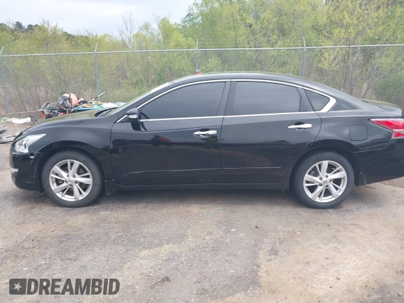 2015 Nissan Altima S with VIN 1N4AL3AP9FC582105, listed as a IAAI auction lot 41864014 with 138,477 mi miles and . Bid and sale history available at DreamBid. Image 14.