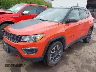 2019 Jeep Compass Trailhawk with VIN 3C4NJDDB5KT754054, listed as a IAAI auction lot 42184031 with 42,214 mi miles and . Bid and sale history available at DreamBid. Image 18.