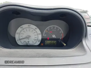 2004 Scion xA z VIN JTKKT624X40073877, wystawiony jako IAAI lot #42321335 z przebiegiem 230 700 mil mil oraz . Historia ofert i sprzedaży dostępna na DreamBid. Obrazek 7.