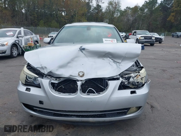 2008 BMW 5 Series 528xi with VIN WBANV13528CZ55118, listed as a IAAI auction lot 40942534 with 128,290 mi miles and . Bid and sale history available at DreamBid. Image 12.