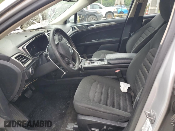 2017 Ford Fusion SE z VIN 3FA6P0H72HR394609, wystawiony jako Copart lot #63386525 z przebiegiem Nie podano mil oraz Szkoda całkowita • Salvage title. Historia ofert i sprzedaży dostępna na DreamBid. Obrazek 7.