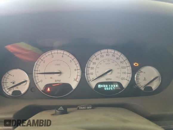2004 Chrysler Sebring Limited z VIN 1C3EL65R94N151990, wystawiony jako Copart lot #53374215 z przebiegiem 66 257 mil mil oraz Szkoda całkowita • Salvage title. Historia ofert i sprzedaży dostępna na DreamBid. Obrazek 9.