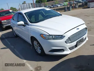 2016 Ford Fusion S z VIN 3FA6P0G79GR157809, wystawiony jako IAAI lot #41994860 z przebiegiem 161 049 mil mil oraz . Historia ofert i sprzedaży dostępna na DreamBid. Obrazek 1.