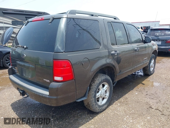 2005 Ford Explorer XLT with VIN 1FMZU63K95ZA77797, listed as a IAAI auction lot 42374661 with 187,409 mi miles and . Bid and sale history available at DreamBid. Image 4.