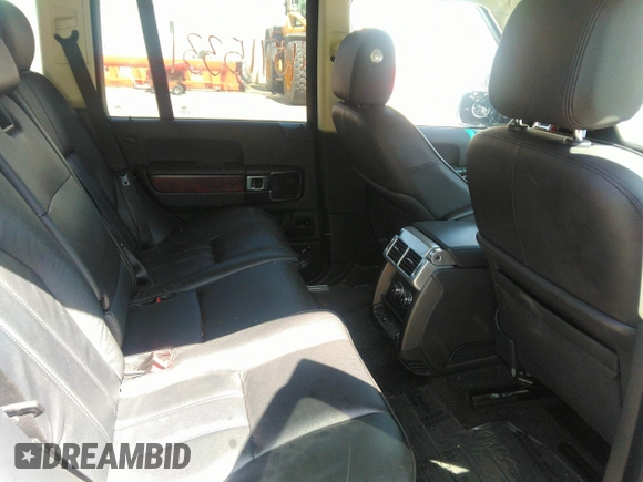 2010 Land Rover Range Rover HSE with VIN SALME1D46AA309417, listed as a IAAI auction lot 40715331 with 165,492 mi miles and . Bid and sale history available at DreamBid. Image 8.