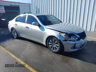 2009 Hyundai Genesis with VIN KMHGC46E59U054346, listed as a IAAI auction lot 41342630 with 200,146 mi miles. Bid and sale history available at carsss.com. Image 1.