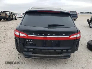 2017 Lincoln MKX Premiere с VIN 2LMPJ6JR5HBL11557, выставлен на аукционе Copart как лот 82405864 с пробегом 67 443 миль миль и Списание • Salvage title. История ставок и продаж доступна на DreamBid. Изображение 6.