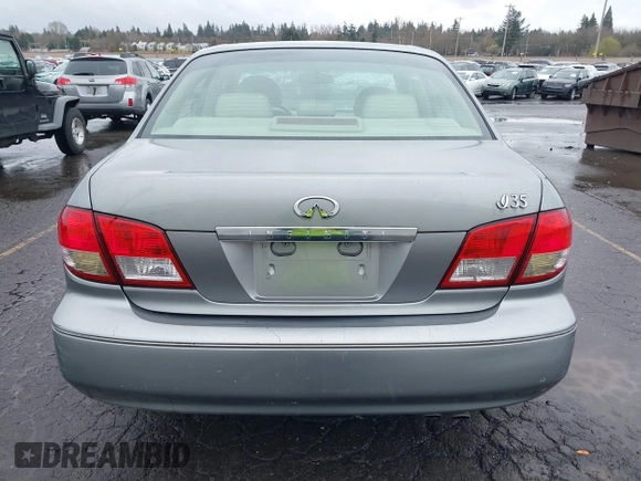 2004 Infiniti I35 with VIN JNKDA31A74T208001, listed as a IAAI auction lot 41835959 with 84,747 mi miles. Bid and sale history available at carsss.com. Image 16.