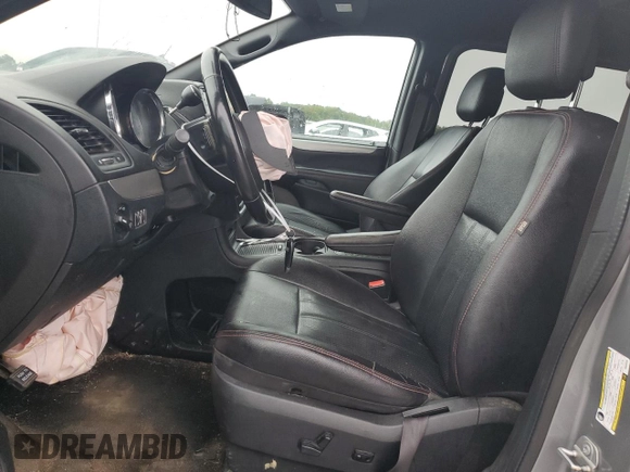 2019 Dodge Grand Caravan GT with VIN 2C4RDGEG9KR690592, listed as a Copart auction lot 73322124 with 146,629 mi miles and Salvage Title. Bid and sale history available at DreamBid. Image 7.