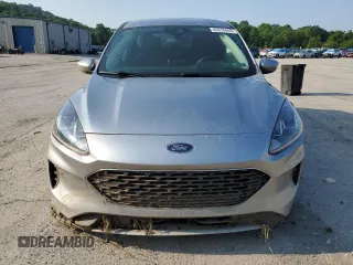 2021 Ford Escape SE with VIN 1FMCU9G68MUB10403, listed as a Copart auction lot 60376445 with 37,069 mi miles and Salvage title. Bid and sale history available at DreamBid. Image 5.