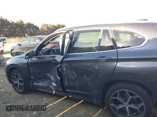 2018 BMW X1 xDrive28i with VIN WBXHT3C32J5L31896, listed as a IAAI auction lot 41675944 with 47,190 mi miles. Bid and sale history available at carsss.com. Image 14.