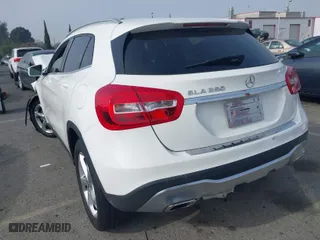 2019 Mercedes-Benz GLA with VIN WDCTG4EB0KJ552289, listed as a IAAI auction lot 41229473 with 89,897 mi miles. Bid and sale history available at carsss.com. Image 3.