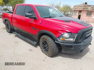2017 Ram 1500 Rebel z VIN 1C6RR7YT1HS809521, wystawiony jako IAAI lot #41906014 z przebiegiem 147 572 mil mil oraz . Historia ofert i sprzedaży dostępna na DreamBid. Obrazek 1.
