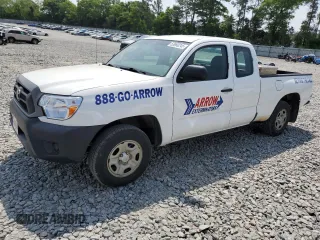 2015 Toyota Tacoma with VIN 5TFTX4CN5FX057365, listed as a Copart auction lot 53960245 with 174,772 mi miles and Salvage title. Bid and sale history available at DreamBid. Image 1.