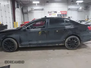 2011 Volkswagen Jetta TDI with VIN 3VWLL7AJ8BM113521, listed as a IAAI auction lot 41716025 with 195,937 mi miles and . Bid and sale history available at DreamBid. Image 14.