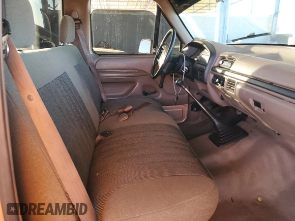1994 Ford F-150 with VIN 1FTDF15Y7RLA81479, listed as a Copart auction lot 82061254 with 171,855 mi miles and Salvage Title. Bid and sale history available at carsss.com. Image 10.