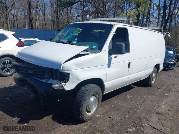 2003 Ford Econoline Cargo Van with VIN 1FTNE24LX3HA42513, listed as a IAAI auction lot 41858493 with 316,475 mi miles. Bid and sale history available at carsss.com. Image 2.