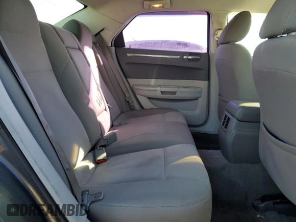 2009 Chrysler 300 LX with VIN 2C3KA43D79H554807, listed as a Copart auction lot 46872625 with 139,843 mi miles and Salvage Title. Bid and sale history available at carsss.com. Image 10.