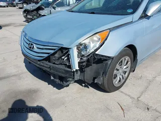 2012 Hyundai Sonata GLS with VIN 5NPEB4AC4CH359018, listed as a IAAI auction lot 42021133 with 218,567 mi miles. Bid and sale history available at carsss.com. Image 6.