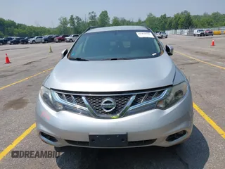 2013 Nissan Murano S z VIN JN8AZ1MW9DW318446, wystawiony jako IAAI lot #42448596 z przebiegiem 183 499 mil mil oraz . Historia ofert i sprzedaży dostępna na DreamBid. Obrazek 12.