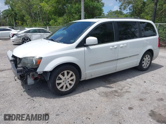 2016 Chrysler Town & Country Touring with VIN 2C4RC1BG5GR268623, listed as a IAAI auction lot 41966933 with 172,235 mi miles. Bid and sale history available at carsss.com. Image 17.