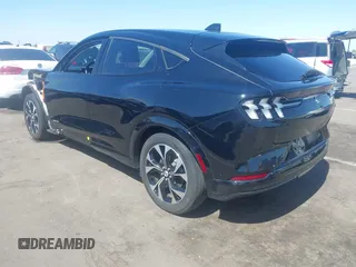 2023 Ford Mustang Mach-E Premium с VIN 3FMTK3RM5PMA13411, выставлен на аукционе IAAI как лот 42335313 с пробегом 32 837 миль миль и . История ставок и продаж доступна на DreamBid. Изображение 3.