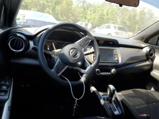 2020 Nissan Kicks SV with VIN 3N1CP5CV6LL537950, listed as a Copart auction lot 56415235 with 66,685 mi miles and Salvage title. Bid and sale history available at DreamBid. Image 8.