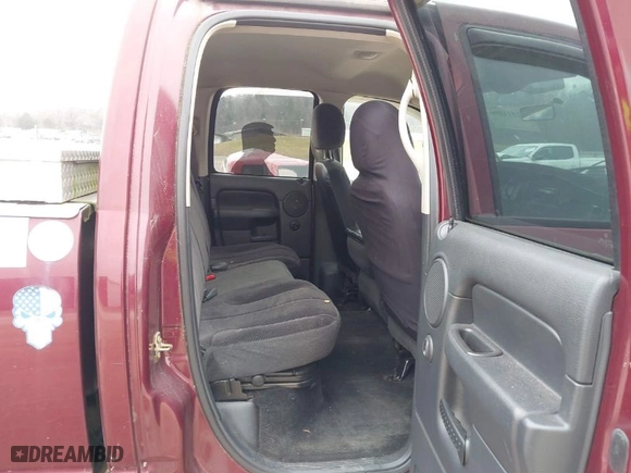 2003 Dodge Ram 1500 ST with VIN 1D7HU18NX3S187632, listed as a IAAI auction lot 41511006 with 175,118 mi miles. Bid and sale history available at carsss.com. Image 8.