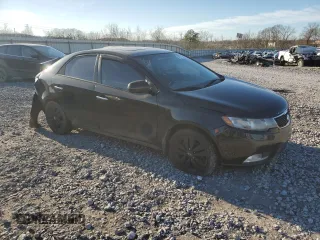 2013 Kia Forte EX with VIN KNAFU4A20D5699593, listed as a Copart auction lot 88519435 with 198,563 mi miles and Salvage Title. Bid and sale history available at carsss.com. Image 4.