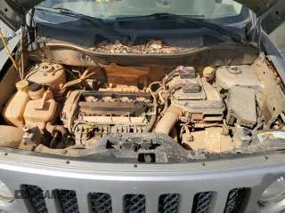 2015 Jeep Patriot Sport with VIN 1C4NJRBB1FD176983, listed as a Copart auction lot 55927735 with 166,717 mi miles and Salvage title. Bid and sale history available at DreamBid. Image 11.