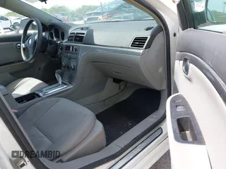 2008 Saturn Aura XE with VIN 1G8ZS57B98F235442, listed as a IAAI auction lot 42100073 with 130,084 mi miles. Bid and sale history available at carsss.com. Image 5.