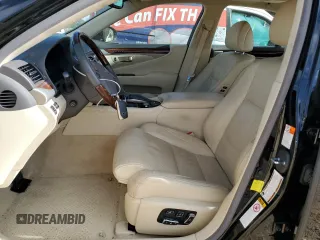 2015 Lexus LS 460 with VIN JTHBL5EF5F5136712, listed as a Copart auction lot 80684844 with 38,303 mi miles and Salvage title. Bid and sale history available at DreamBid. Image 7.