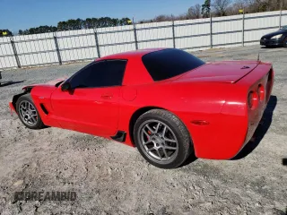 2001 Chevrolet Corvette Z06 with VIN 1G1YY12S015111810, listed as a Copart auction lot 38849954 with 76,940 mi miles and Salvage Title. Bid and sale history available at carsss.com. Image 2.