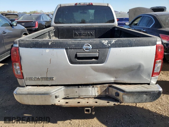2015 Nissan Frontier S с VIN 1N6BD0CT6FN720222, выставлен на аукционе Copart как лот 76290854 с пробегом 223 053 миль миль и На запчасти • Non repairable. История ставок и продаж доступна на DreamBid. Изображение 6.